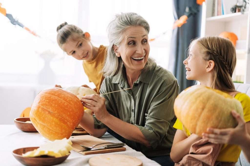 Comment fabriquer vous-même les costumes d’Halloween de vos enfants (et même les vôtres) ?