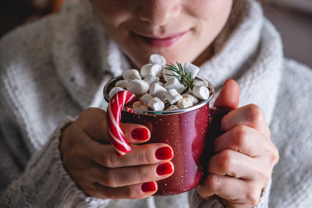 Chocolat chaud : comment bien préparer (et réussir) cette boisson typique de Noël